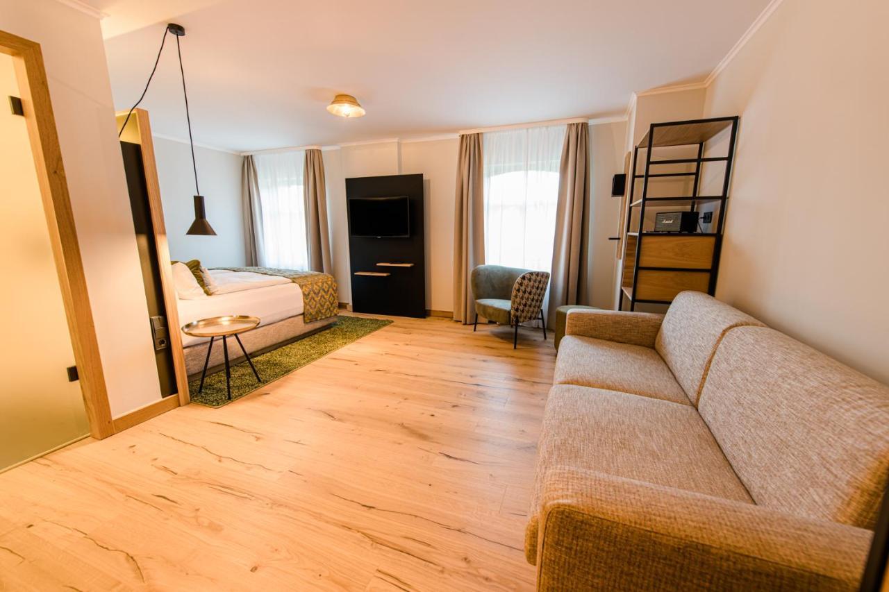 Weinhotel Freylich Zahn Freyburg Ngoại thất bức ảnh