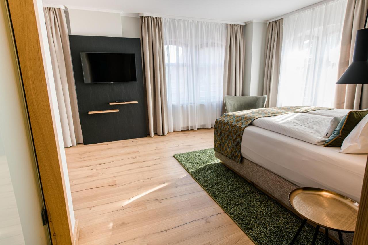Weinhotel Freylich Zahn Freyburg Ngoại thất bức ảnh