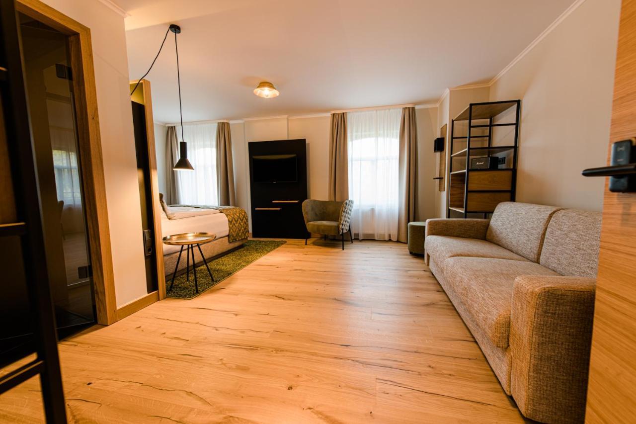 Weinhotel Freylich Zahn Freyburg Ngoại thất bức ảnh
