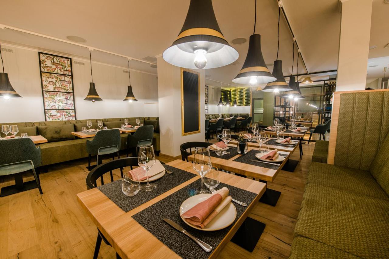 Weinhotel Freylich Zahn Freyburg Ngoại thất bức ảnh